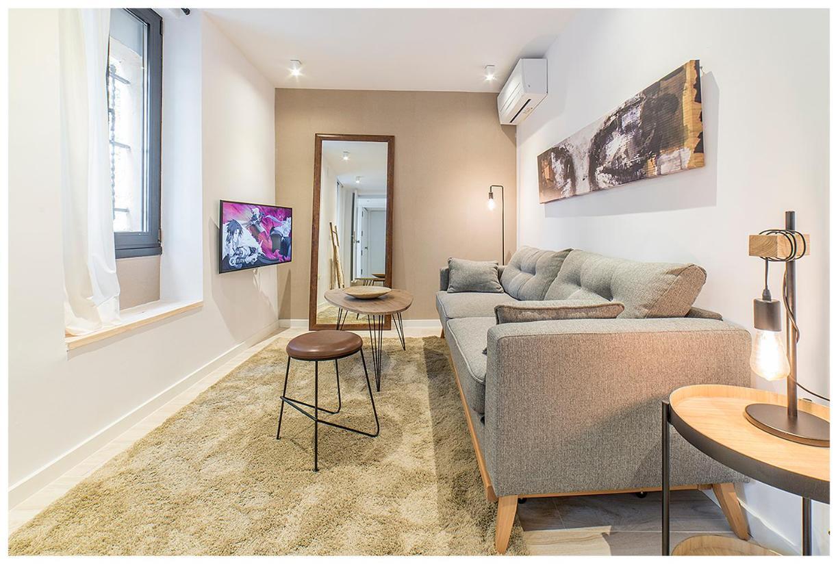 Apartamentos Madrid Rio Bagian luar foto