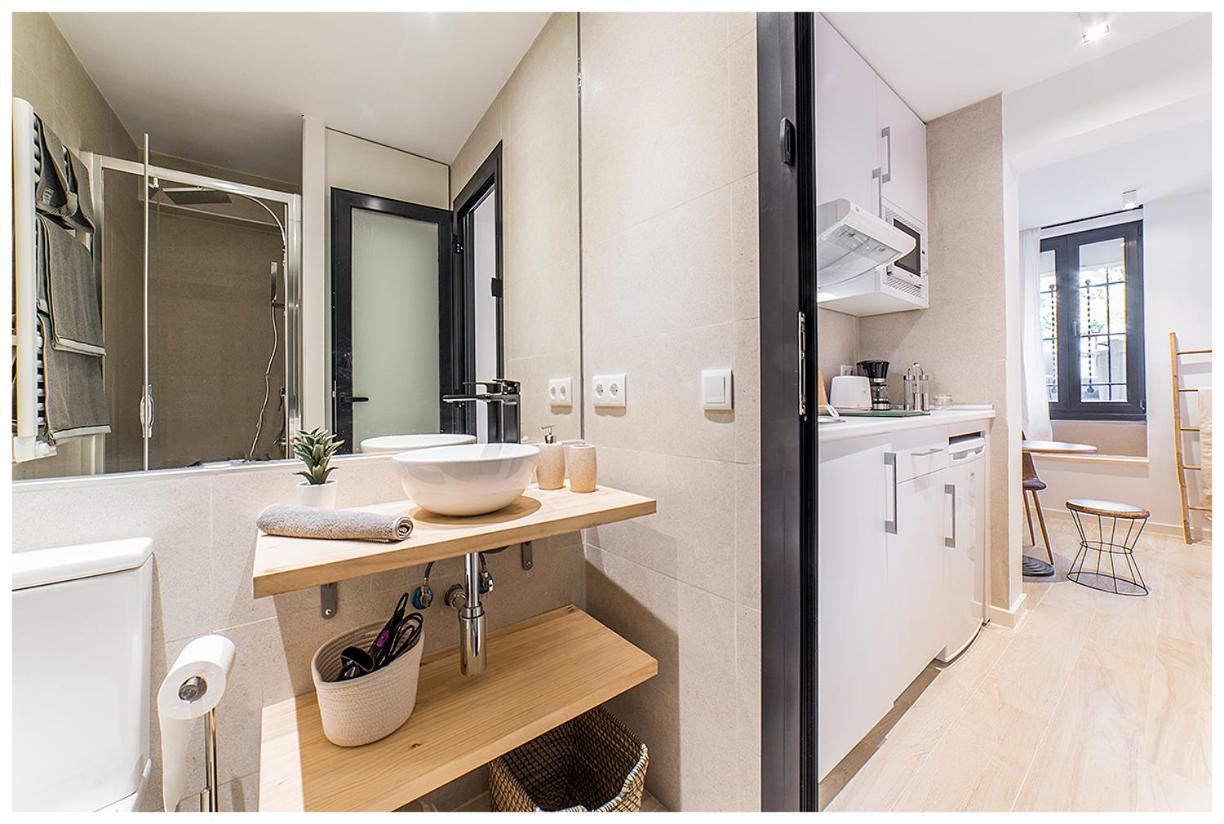 Apartamentos Madrid Rio Bagian luar foto