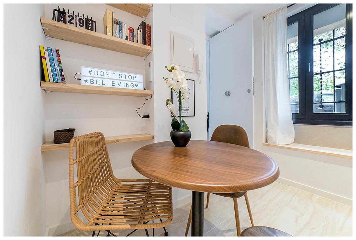 Apartamentos Madrid Rio Bagian luar foto