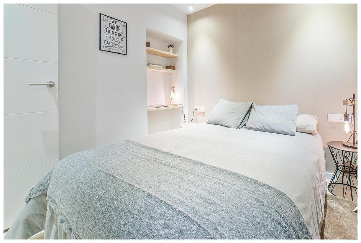 Apartamentos Madrid Rio Bagian luar foto